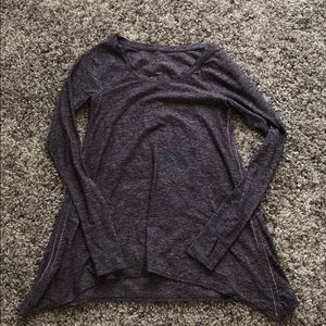 Lululemon long sleeve tunic with thumb holes